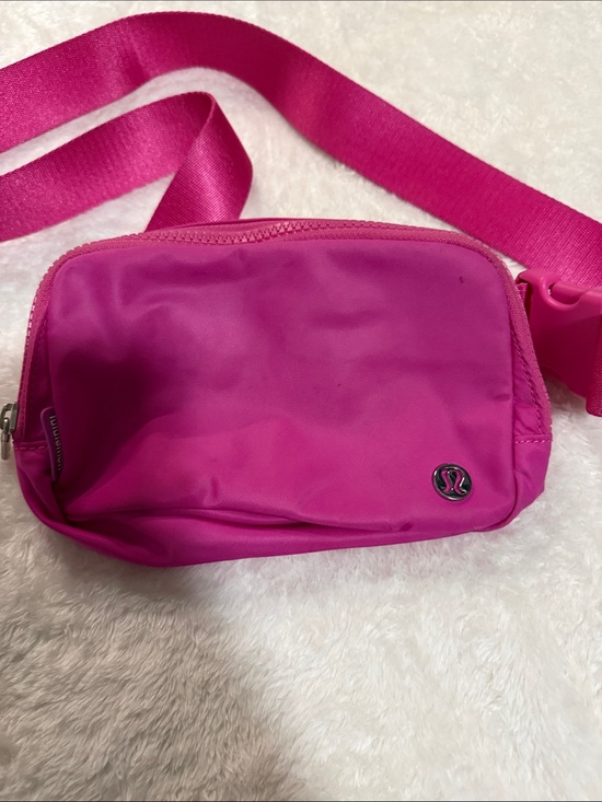 lululemon athletica Handbags - lululemon athletica Magenta Crossbody Belt Bag